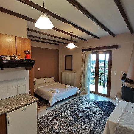 Guesthouse Panorama ヴィティナ エクステリア 写真